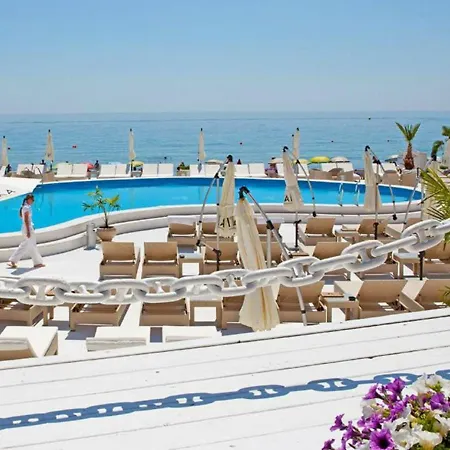 Arcadia Vip-apartments In Golfstream Odesa