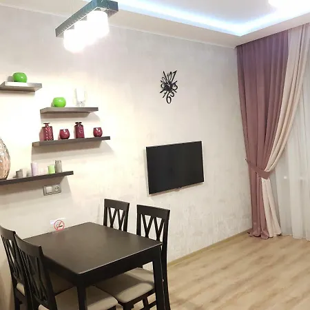 Arcadia Vip-apartments In Golfstream * Odessa