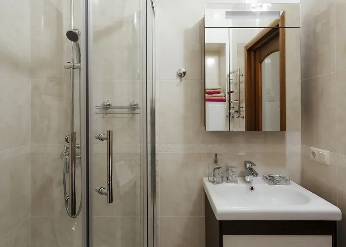 Arcadia Vip-apartments In Golfstream *